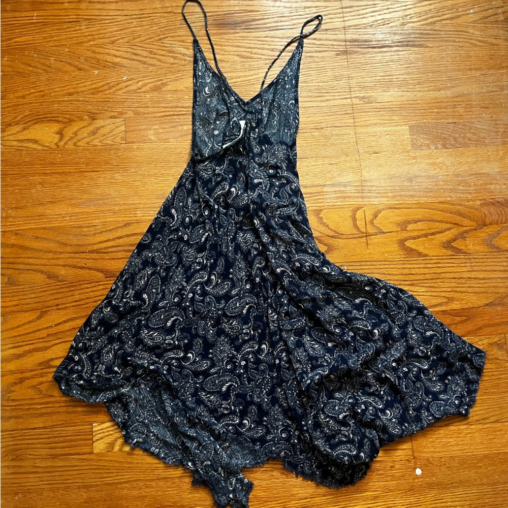 Vintage Havana Navy and White Paisley Midi Dress